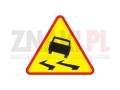 A15 - śliska jezdnia.jpg
